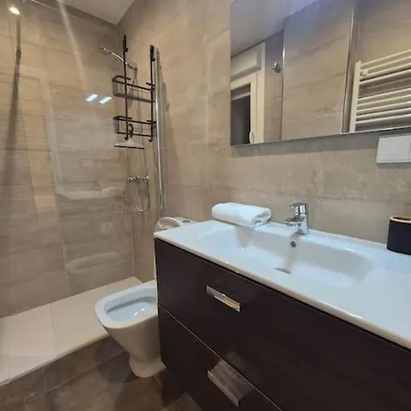 R2R - Apartamento Mar De Poniente - 1A136 A * Хихон